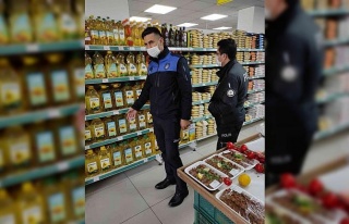 Efeler’de fahiş fiyat ve stokçuluğa geçit verilmiyor