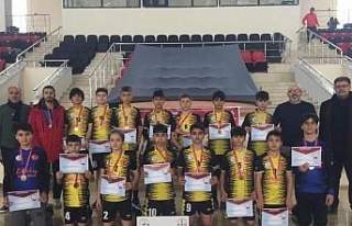 Gazipaşa Ortaokulu, hentbolda Türkiye Finalleri’ne...