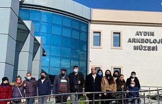 Gönül gözüyle Arkeoloji Müzesi’ni gezdiler