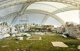 Kuşadası’nın tarihi değeri ’Kadıkalesi’...