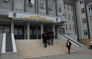 Nevruz etkinliğinde terör propagandası: 7 kişi...