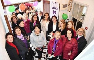 Söke’de kadın ressamların fırçasından kadın...