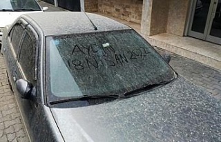 Aydın’a çamur yağdı, oto yıkamacılarda yoğunluk...