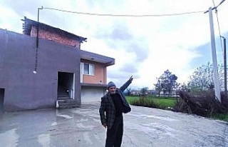 Aydın’ın örnek muhtarı mağdur ailenin elektrik...