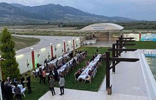 Buharkent’te yetim çocuklar unutulmadı