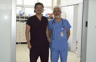 20 dakikalık kalp masajı ile hastayı yeniden hayata...