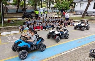 Aydın’da 40 öğrenci ’trafik dedektifi’ oldu