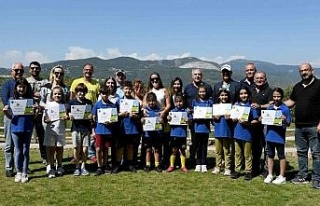 Geleceğin golfçüleri sertifikalarına kavuştu