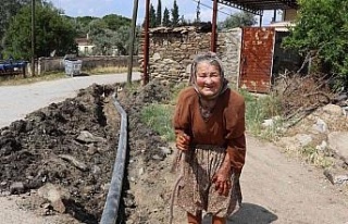 Şadiye nine istedi Başkan Özcan yaptı