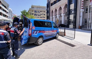 34 yıl kesinleşmiş hapis cezası olan şüpheli...