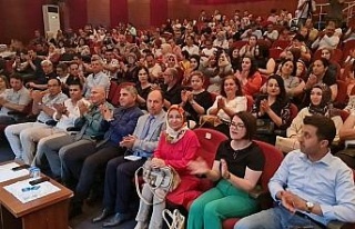 Atatürk Anadolu Lisesi’nde mezuniyet sevinci