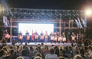 Aydın Büyükşehir Belediyesi’nin ritim gösterisi...