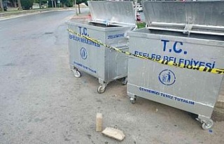 Aynı arabada yolculuk yapan iki arkadaş herkesin...