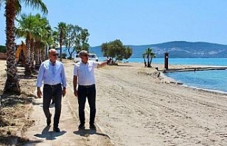 Başkan Atabay, plajlardaki çalışmaları inceledi