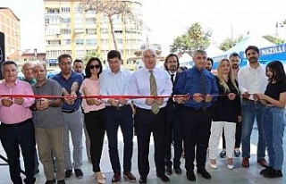 Başkan Özcan Halk Eğitim Müdürlüğü kursiyerlerini...