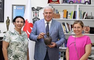 Çöp zannedip attılar, Efeler Belediyesi müzeye...