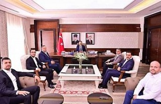 Efeler 09 SKF yönetim kurulu Vali Aksoy ile görüştü