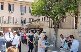 İlçe Sağlık Müdürlüğü, aşure hayrı yaptı