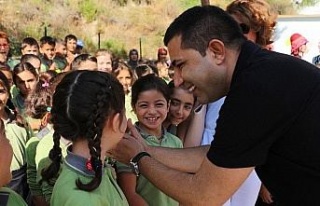 Kuşadası Belediyesi’nden eğitime tam destek