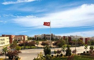 ADÜ’nün ilk “turuncu bayrağı” Eğitim Fakültesi’nin...