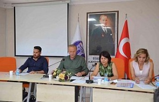 Didim Belediye meclisi Amfi tiyatronun ücretlerini...