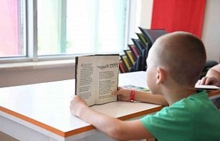 Efeler İlçe Milli Eğitim, tatilde kitap okumaya...
