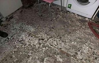 Evin mutfağında çıkan yangın panikletti