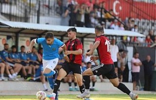 Nazilli Belediyespor ilk hazırlık maçında sahadan...