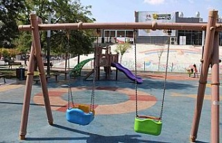 Sıcaktan çocuk parkları da boş kaldı