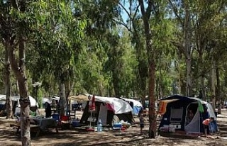 Vatandaşların kamp tercihi Ada Camping, dolup taştı