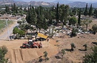 Arslanlı mezarlık alanında genişletme çalışmaları...