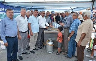 Koçarlı Belediyesi’nden 5 bin kişilik aşure...