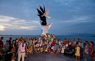 Ukraynalı savaş mağdurları Kuşadası Belediyesi’ne...