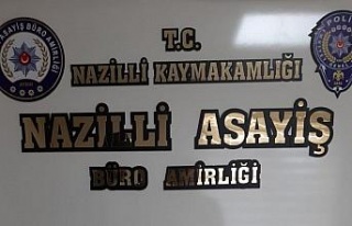 Zehir tacirleri “Dur” ihtarına uymadı, polisten...