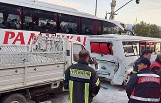 Aydın’da zincirleme trafik kazası 1 ölü 6 yaralı