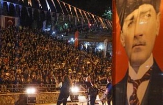 Aydın’da Cumhuriyet Bayramı coşkusu başladı
