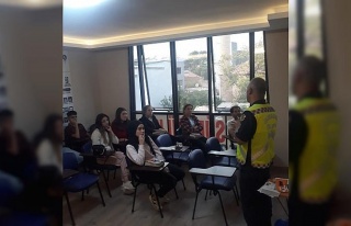 Aydın’da sürücü adaylarına son dersi jandarma...