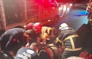 Tıra arkadan çarpan kamyon sürücüsü yaralandı