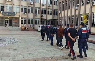 Köşk’te bakır kablo hırsızları yakalandı