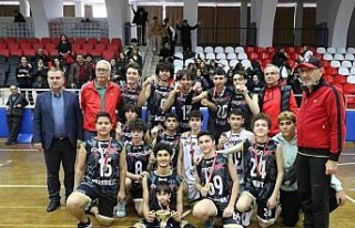 Aydın’da okullar arası voleybol müsabakalarında...