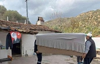 Germencik Belediyesi, ihtiyaç sahiplerinin yanında...