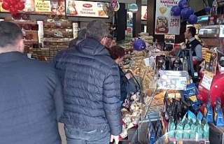 Kuruyemişçilerde manzara değişmedi