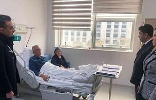 Rektör Aldemir, Kardiyoloji Servisi’ndeki çalışmalarını...