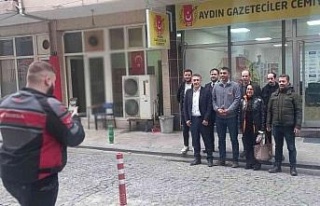 Gün gazetecilerin olunca iş komşuya düştü