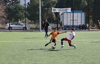 Efeler CUP, kıyasıya mücadeleye sahne oluyor