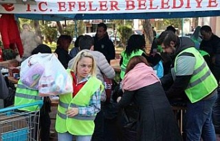 Efeler’in yardım kampanyası yoğun katılımla...
