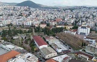 Kuşadası Belediyesi’nden kent meydanı açıklaması