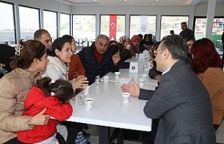 Vali Aksoy ve Başkan Kaplan Koçarlı’da depremzedeler...