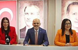 AK Parti Efeler İlçe Başkanı Elbir, milletvekili...