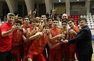 Aydın’da Erkekler U16 Basketbol Turnuvası’nın...